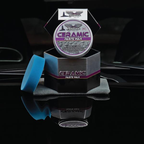 ceramic_paste_wax_can_on_hood.png